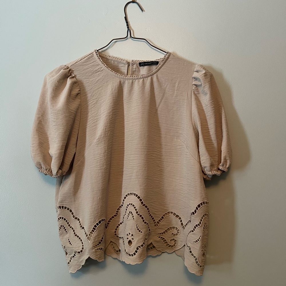 Chic Beige Puff Sleeve Blouse